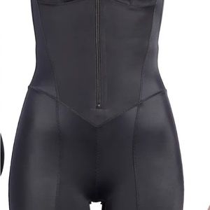 Skims by Kim K. Glam short bodysuit NWT Large Onyx black